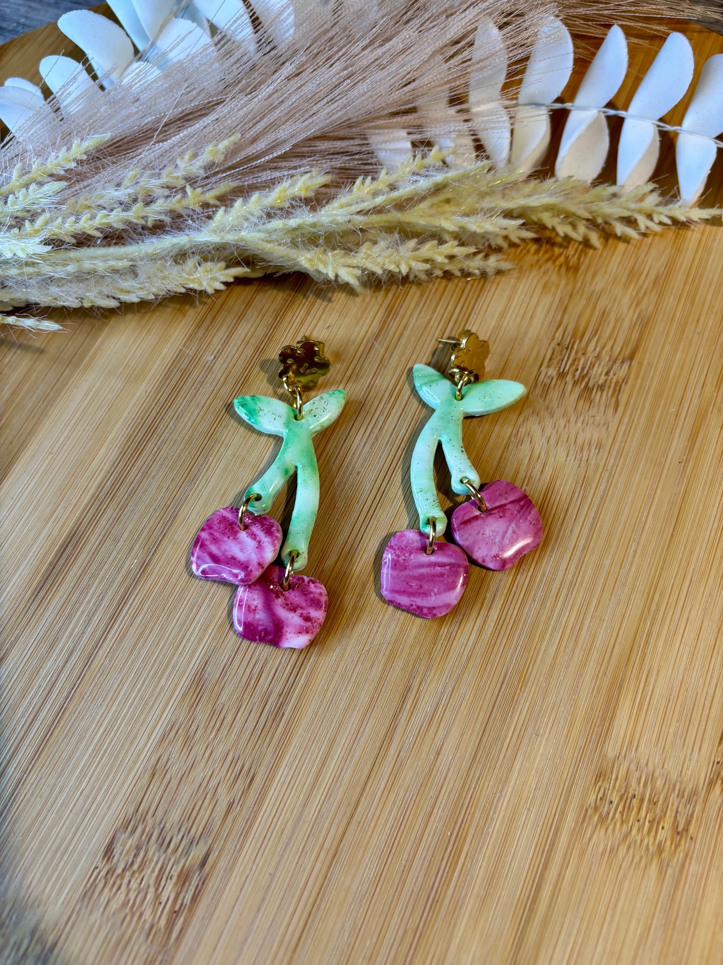 Puces d’oreilles Cerises – Fait main