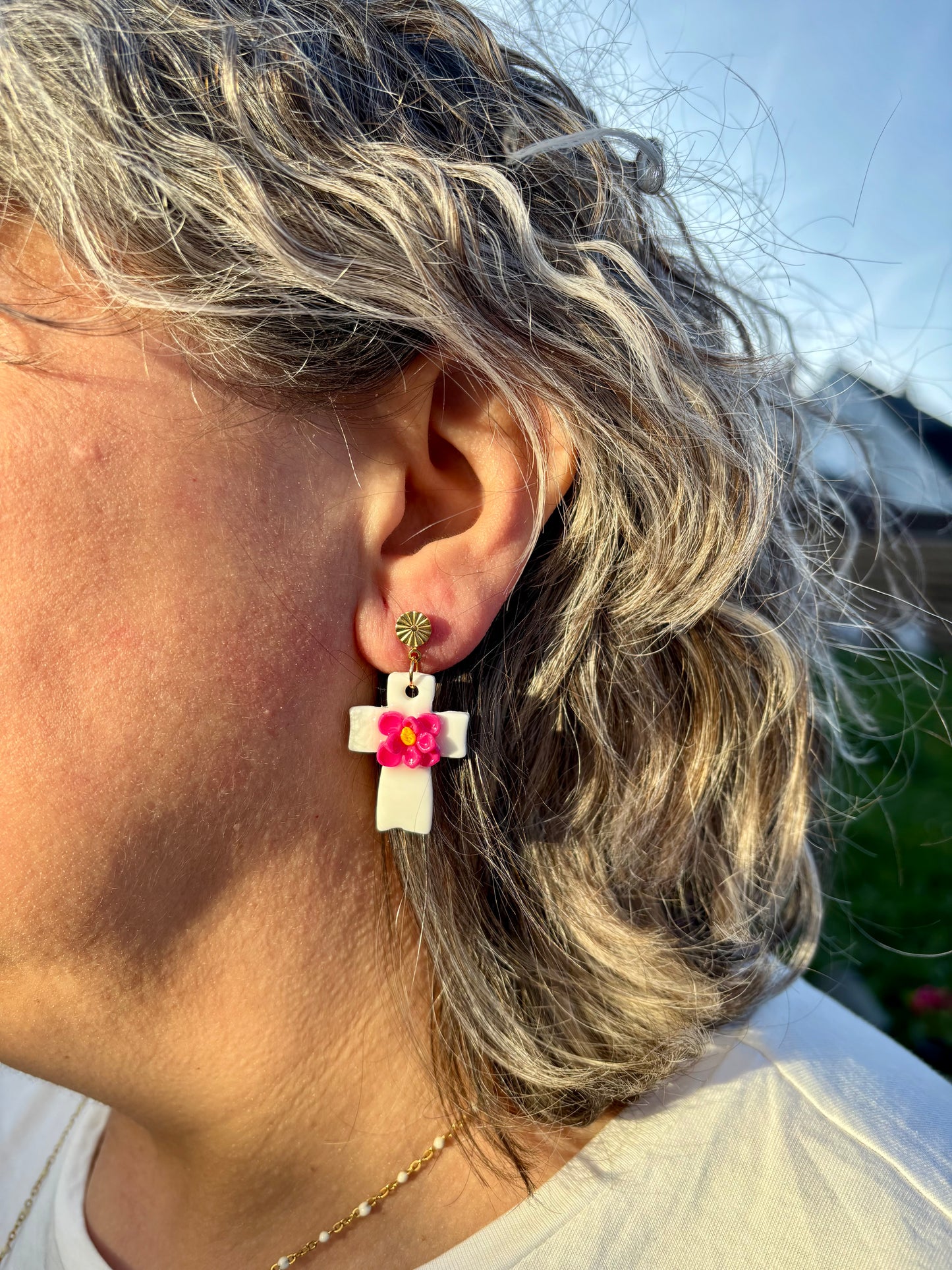 Puces d’oreilles pendantes