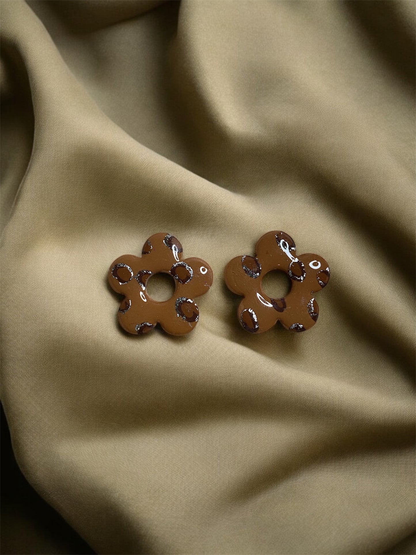 Pampilles mini Nanda motif (sans créoles)