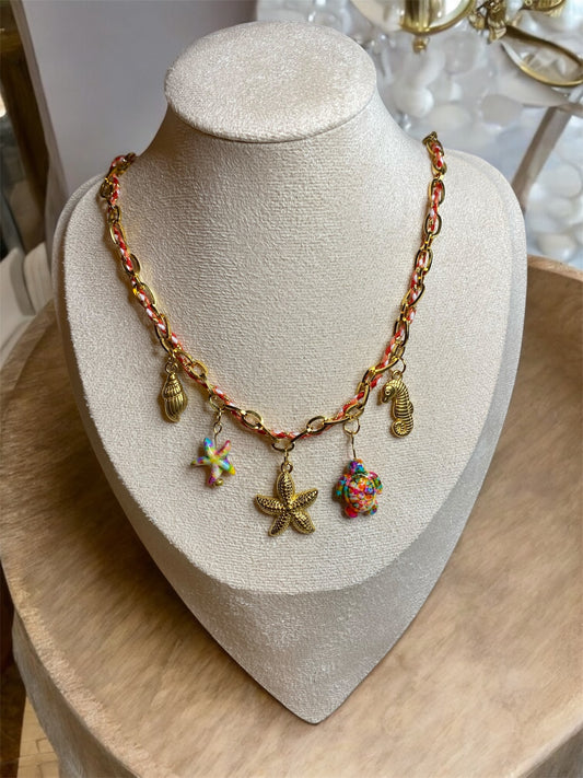 Collier charms